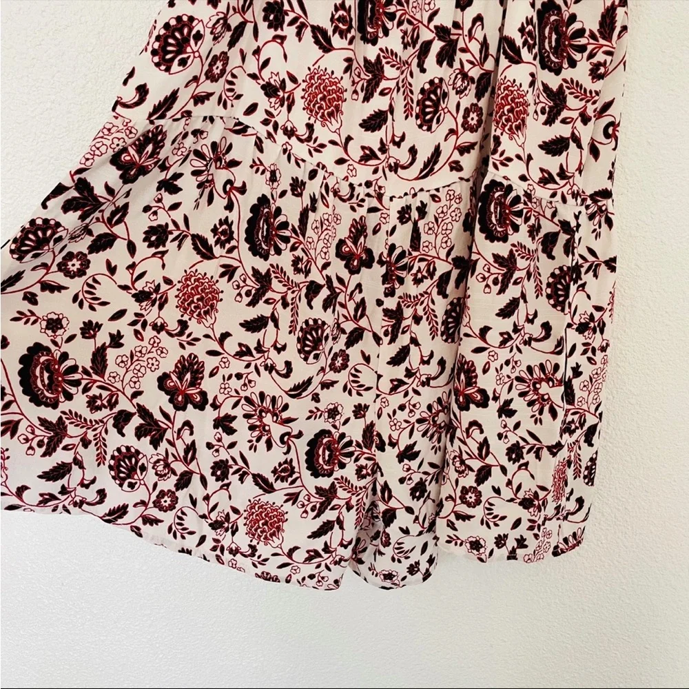 NWOT  LOFT  White, Pink & Burgundy Paisley Print Romper - S - Picture 6 of 7